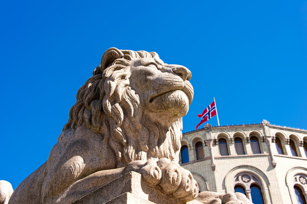 Det norske Storting (foto: Shutterstock.com)