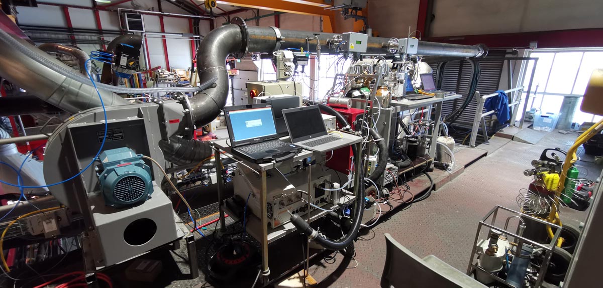 Unique recirculating plant built around an existing 160 kW single-phase melting furnace in laboratories at Gløshaugen, in Trondheim