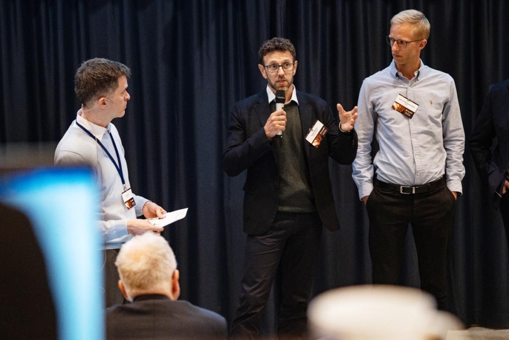 Debate: Can local energy communities lay the groundwork for the sharing of electricity and thermal energy? Pictured: Daniel Albert, SINTEF, Audun Brenne, Market chief at Statkraft and CEO of Stjørdal fjernvarme AS, Sverre Stefanussen Foslie, Research scientist at SINTEF. Also participating in this debate were Maren Aschehoug Esmark, Head of section Energy use and European framework at NVE, Hilmar Fredriksen, Technology chief at Tensio, and Hanne Kauko, Senior research scientist at SINTEF.